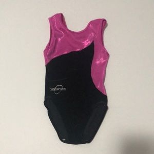 Girls gymnastics leotard